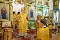 Архиерейское богослужение в престольный праздник в храме преподобного Саввы Сторожевского поселка Заря